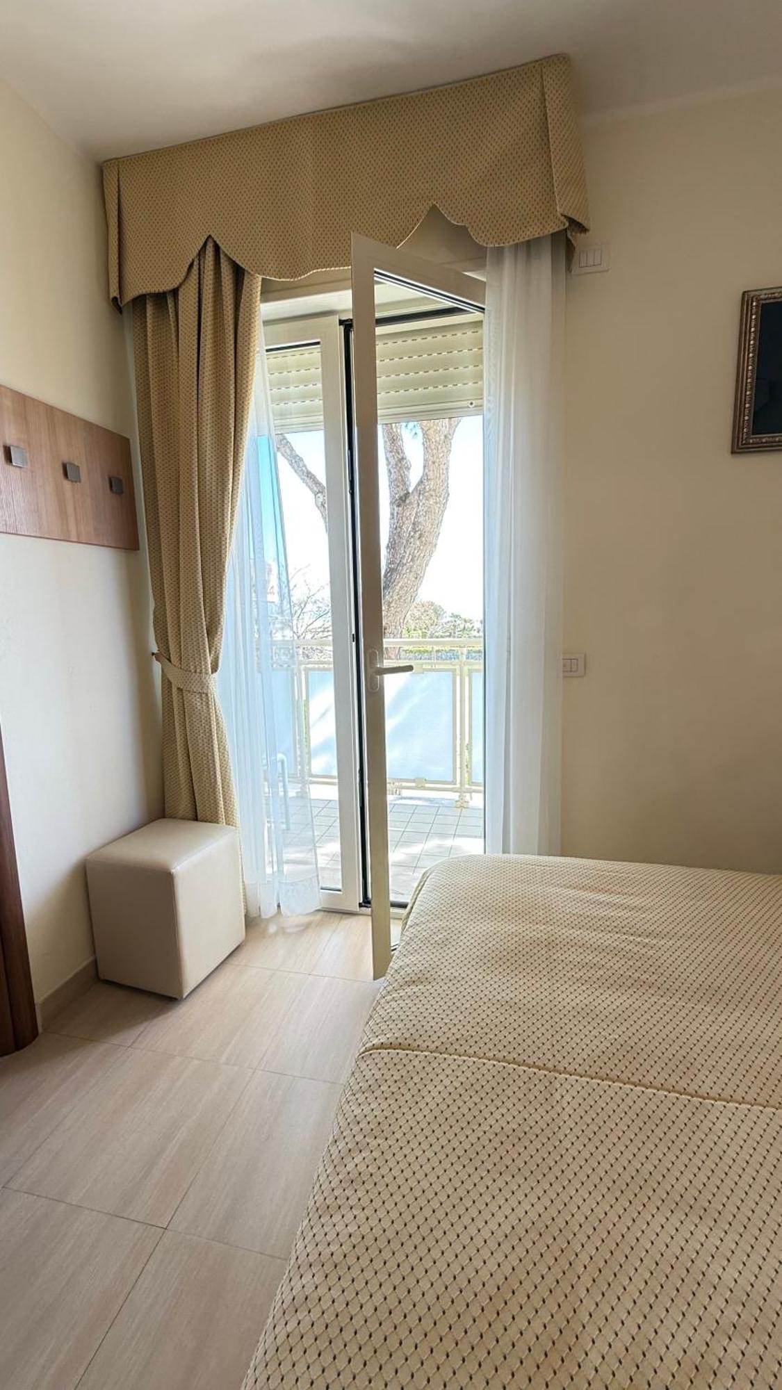 Hotel Ariella Milano Marittima Dış mekan fotoğraf